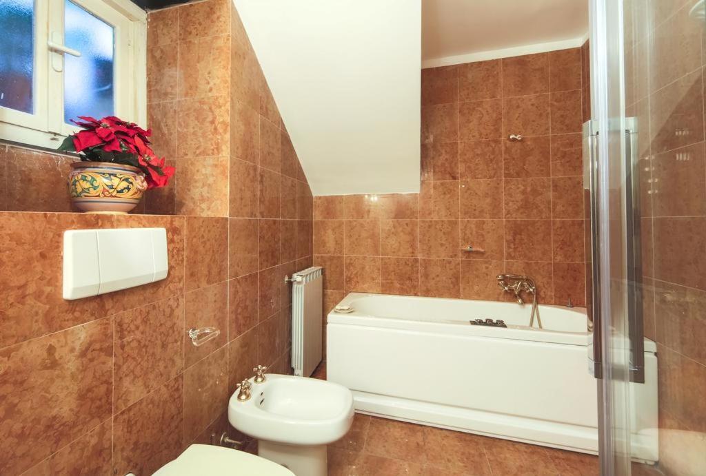 Chiossone Suites Genua Exterior foto